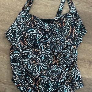 Patterned Swimsuit Tankini Top
